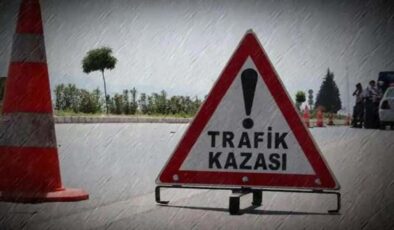 Refüje giren otomobilde 2 kişi yaralandı