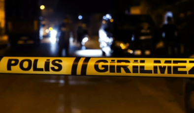 Kızını bıçaklayarak öldürdü