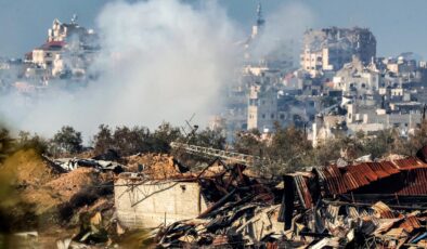 Yahudi profesör’den “Soykırım Kampanyası”
