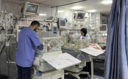 Filistin’de Bebekler açlıktan ölüyor