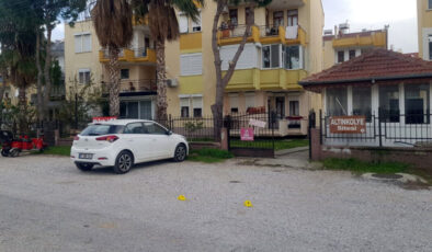 İYİ Parti Eski İlçe Başkanı Silahlı Saldırıda Yaralandı