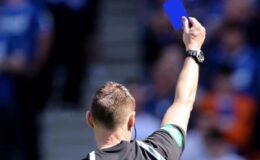 Futbola Mavi Kart geliyor