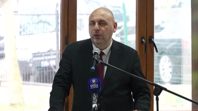 Kürsüde depremi konuşurken deprem oldu