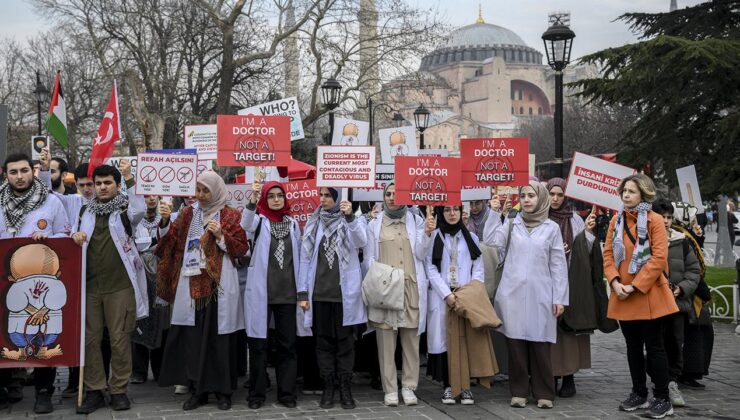 Sağlıkçılardan, İsrail’in Filistin’deki Zulmüne Karşı Protesto