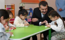 Milli Eğitim Bakanı Yusuf Tekin, Gaziantep’te Okul Ziyaretlerinde