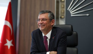 Özgür Özel: Kardeşim İşsiz, Belediyelerde İş Bulması İçin Kayırmayacağız!