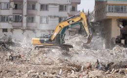 Kahramanmaraş’taki Depremin Ardındaki Felaket: Ebrar Sitesi B Blok Raporla İncelendi