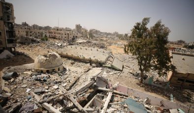 Gazze’deki İsrail Saldırılarında İnsanlık Dramı: Binlerce Kayıp ve Zarar