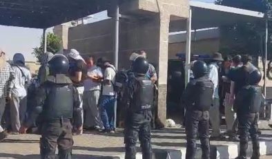 Mısır, Refah’a ilerleyen aktivistleri engelliyor