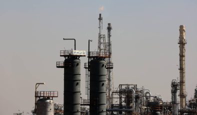 İsrail-İran Gerilimi Petrol Fiyatlarını %7 Yükseltti