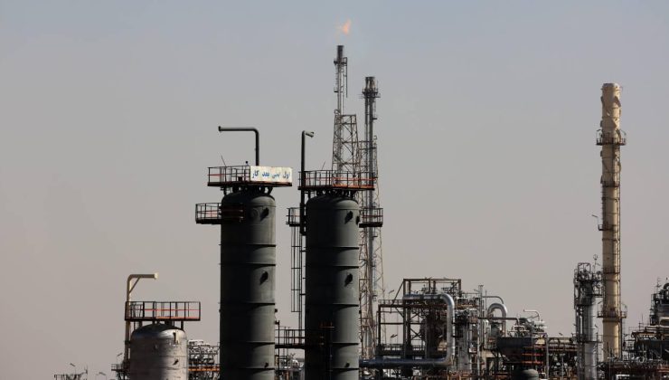 İsrail-İran Gerilimi Petrol Fiyatlarını %7 Yükseltti